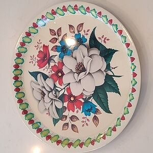 Vintage Retro Metal Floral Tray